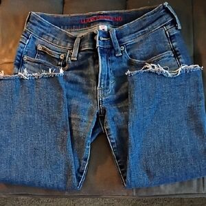 Lucky Brand Blue Ankle Cropped Jeans with Distressed Details